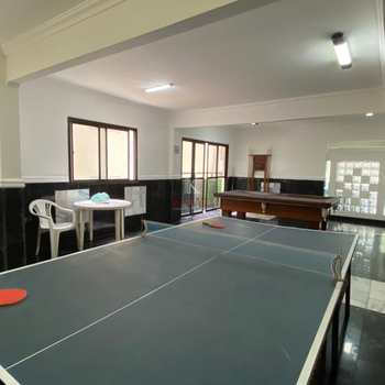 Apartamento em Praia Grande, bairro Tupi