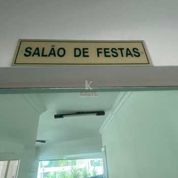 Apartamento em Praia Grande, bairro Tupi