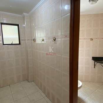 Apartamento em Praia Grande, bairro Tupi