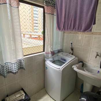 Apartamento em Praia Grande, bairro Tupi