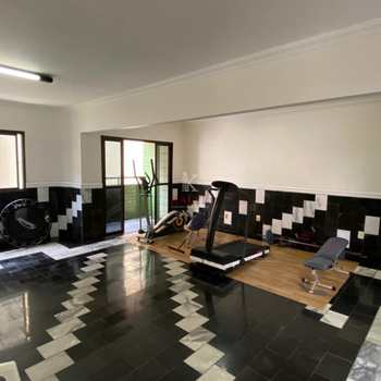 Apartamento em Praia Grande, bairro Tupi