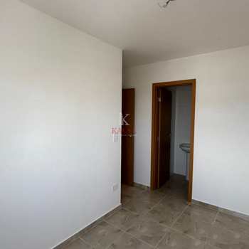 Apartamento em Praia Grande, bairro Boqueirão