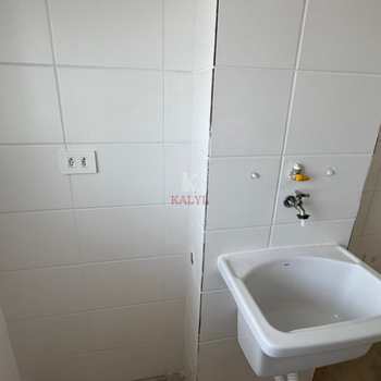 Apartamento em Praia Grande, bairro Boqueirão