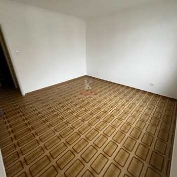 Kitnet em Praia Grande, bairro Tupi