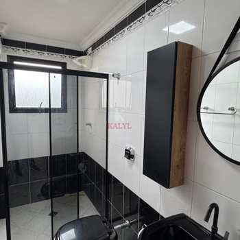 Apartamento em Praia Grande, bairro Canto do Forte