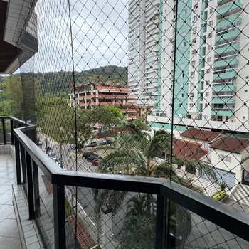Apartamento em Praia Grande, bairro Canto do Forte