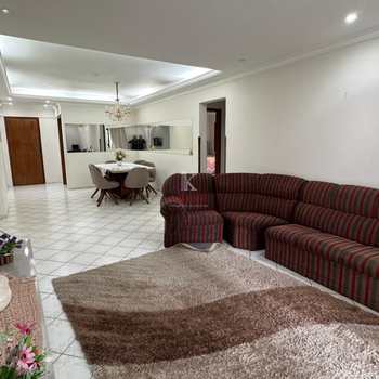 Apartamento em Praia Grande, bairro Canto do Forte