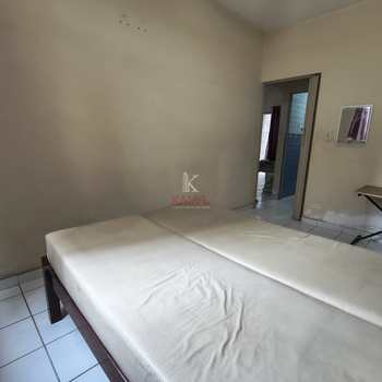 Apartamento em Praia Grande, bairro Guilhermina