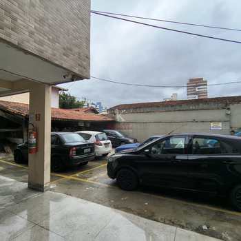 Apartamento em Praia Grande, bairro Guilhermina