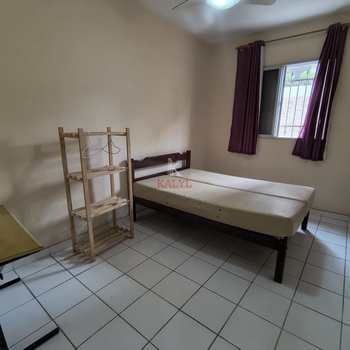 Apartamento em Praia Grande, bairro Guilhermina