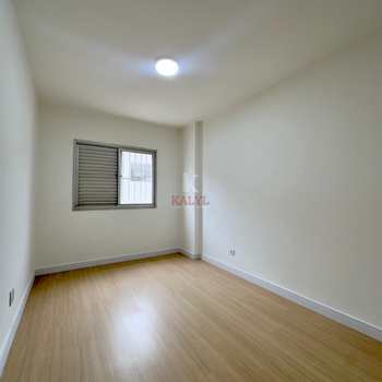 Apartamento em Praia Grande, bairro Canto do Forte