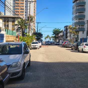Apartamento em Praia Grande, bairro Guilhermina