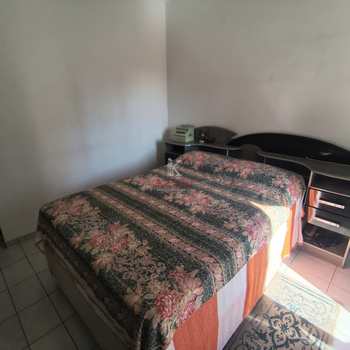 Apartamento em Praia Grande, bairro Guilhermina