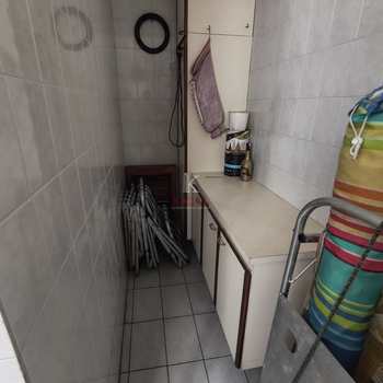 Apartamento em Praia Grande, bairro Guilhermina