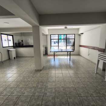 Apartamento em Praia Grande, bairro Guilhermina