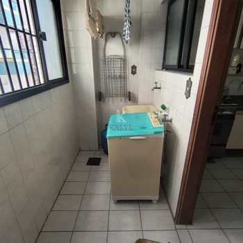 Apartamento em Praia Grande, bairro Guilhermina