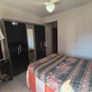 Apartamento em Praia Grande, bairro Guilhermina