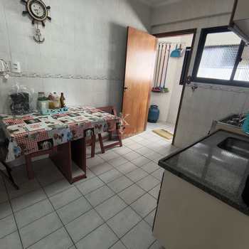 Apartamento em Praia Grande, bairro Guilhermina