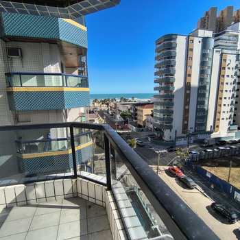 Apartamento em Praia Grande, bairro Guilhermina