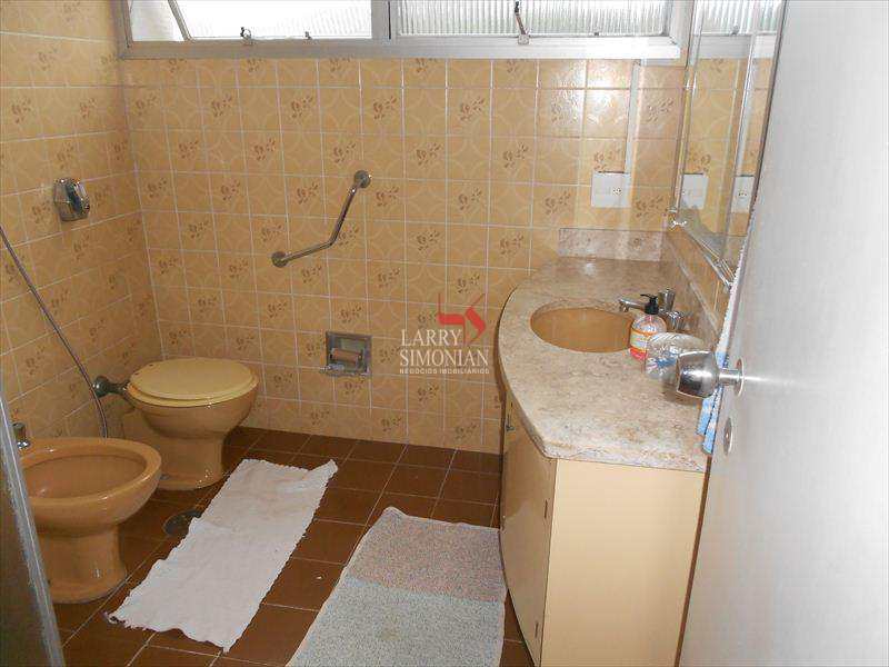 Apartamento em Guarujá, no bairro Pitangueiras