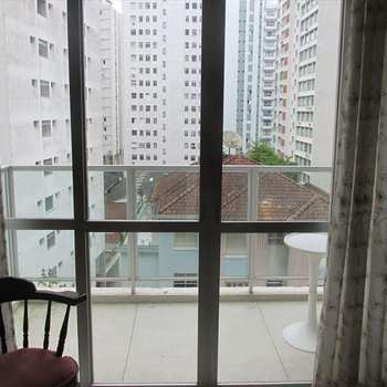 Apartamento em Guarujá, bairro Barra Funda