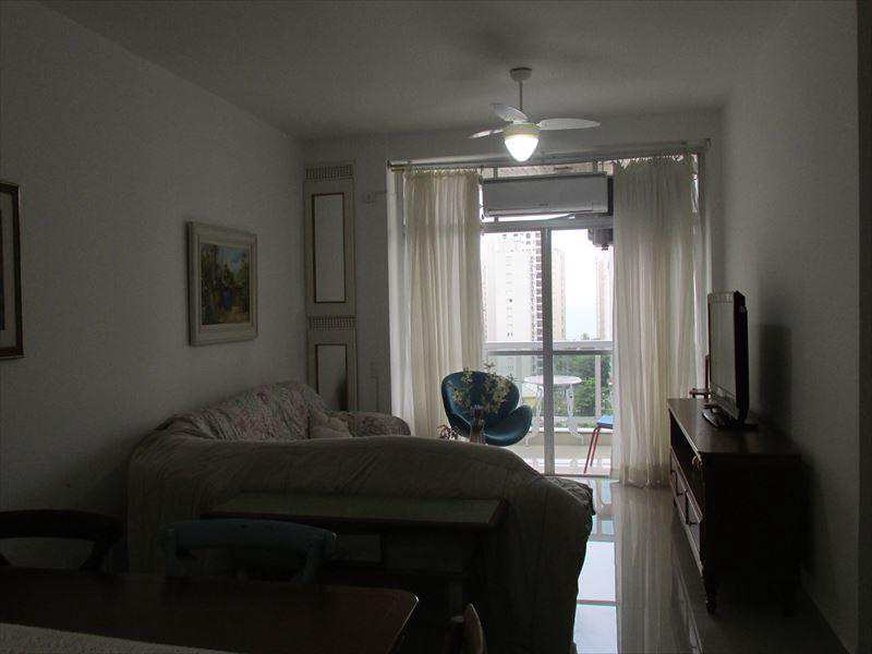 Apartamento em Guarujá, no bairro Barra Funda