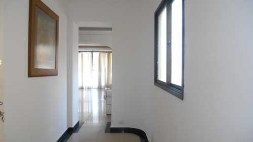 Apartamento, código 383 em Guarujá, bairro Centro