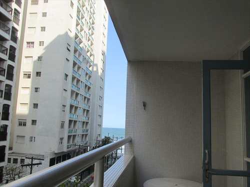 Apartamento, código 202 em Guarujá, bairro Barra Funda