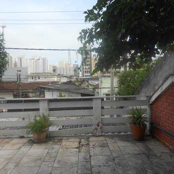 Casa em Guarujá, bairro Vila Maia