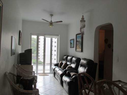 Apartamento, código 204 em Guarujá, bairro Centro