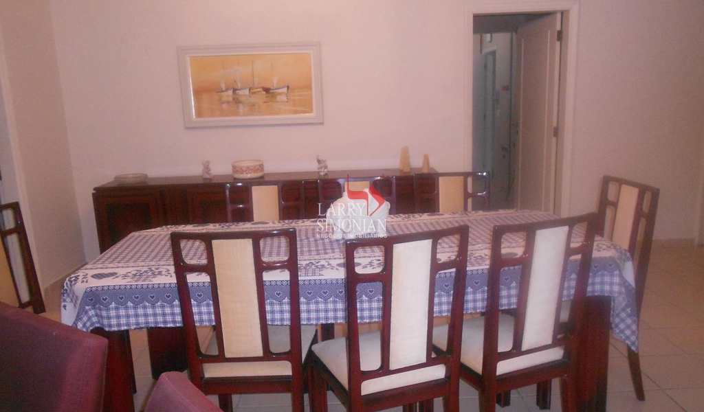 Apartamento em Guarujá, bairro Centro