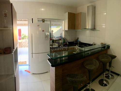Casa, código 289 em Três Lagoas, bairro Ipê