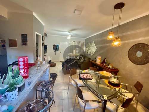 Casa, código 628 em Três Lagoas, bairro Ipê