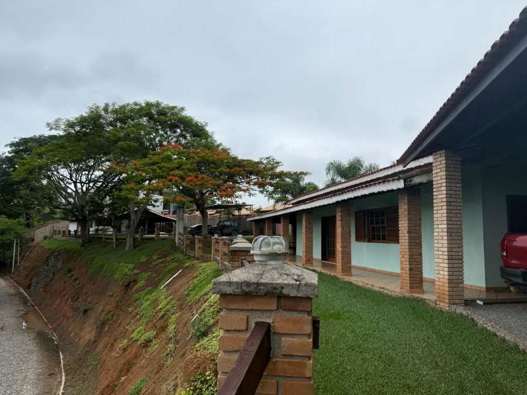 Chácara em Igaratá, no bairro Centro