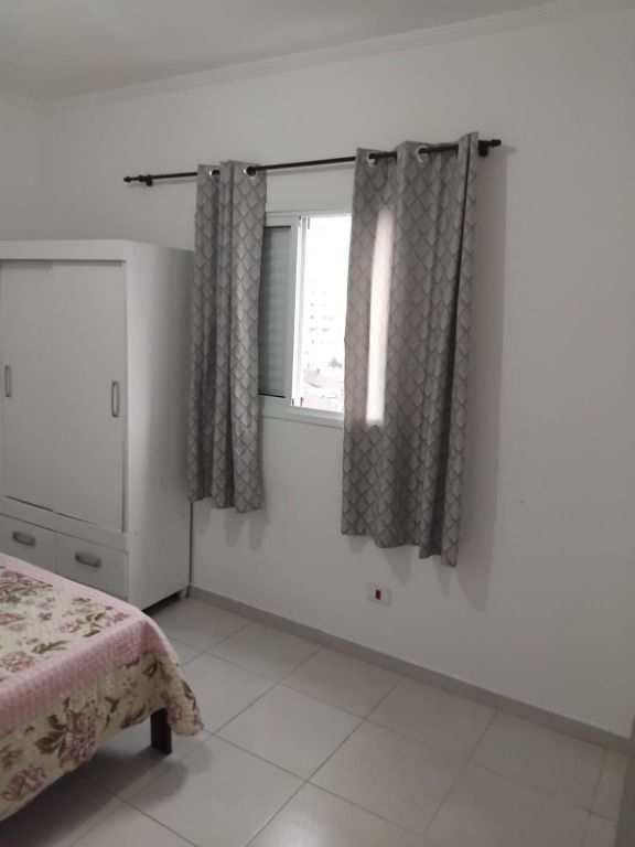 Apartamento em Praia Grande, no bairro Caiçara