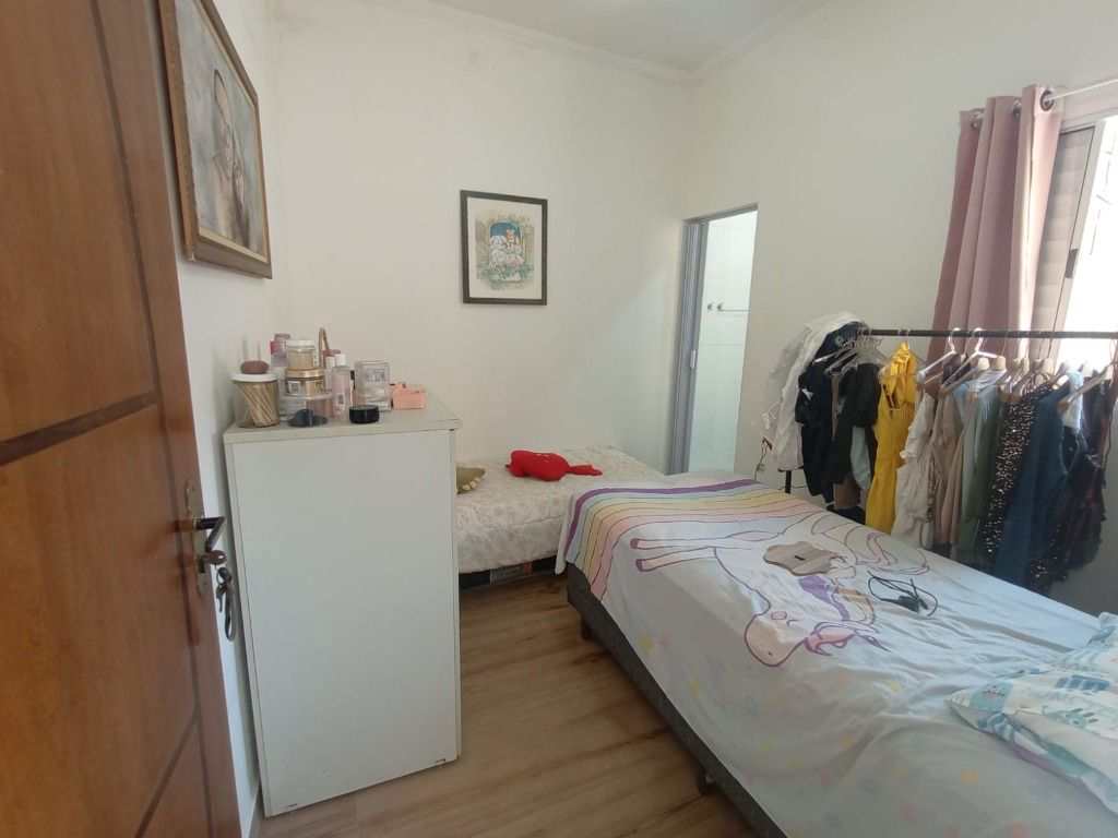Casa em Praia Grande, no bairro Guilhermina