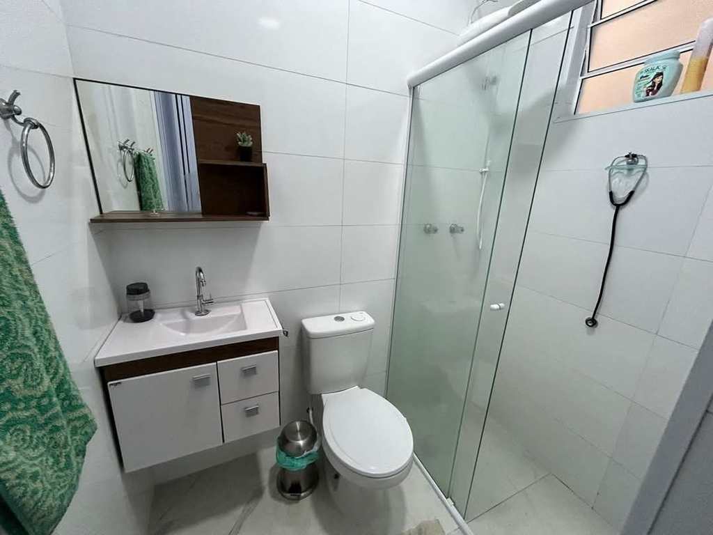 Casa em Praia Grande, no bairro Guilhermina