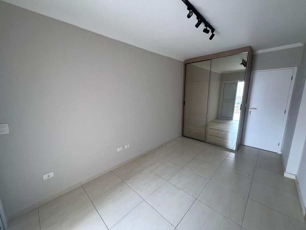Apartamento em Praia Grande, no bairro Guilhermina
