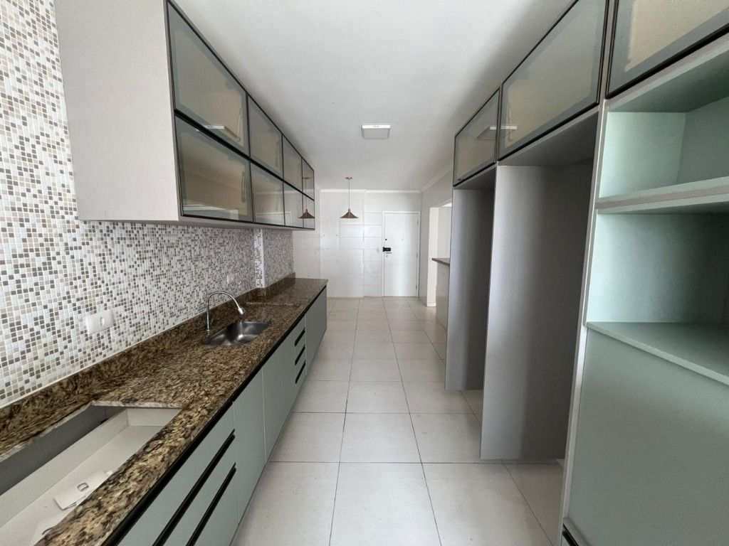 Apartamento em Praia Grande, no bairro Guilhermina