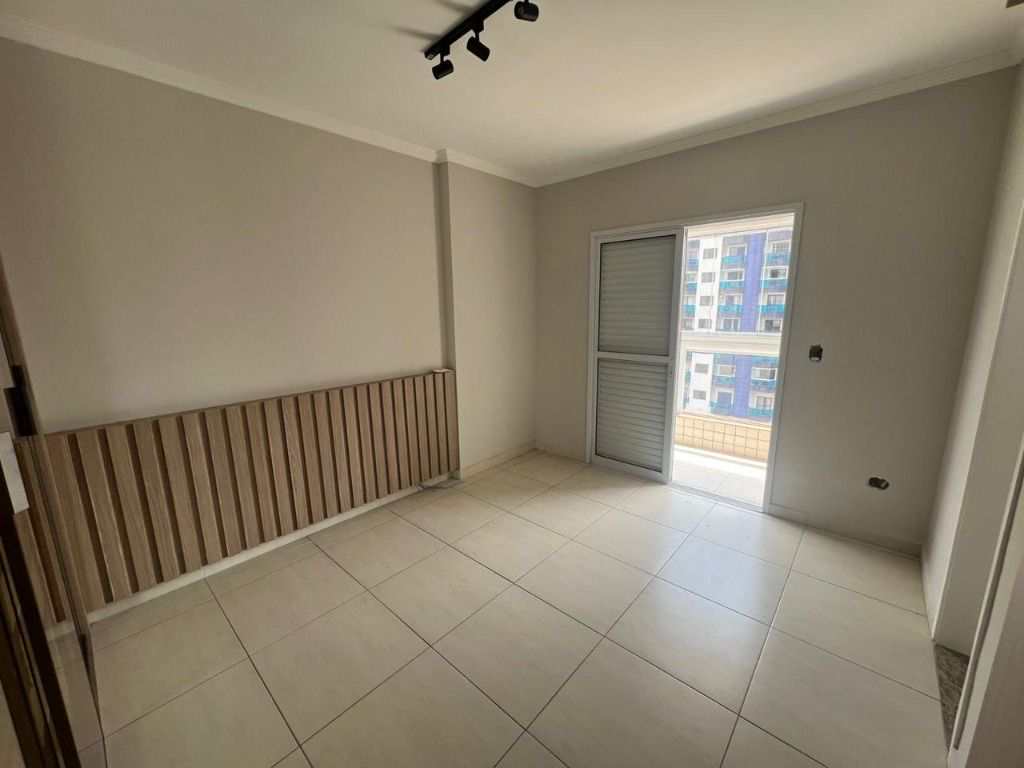 Apartamento em Praia Grande, no bairro Guilhermina