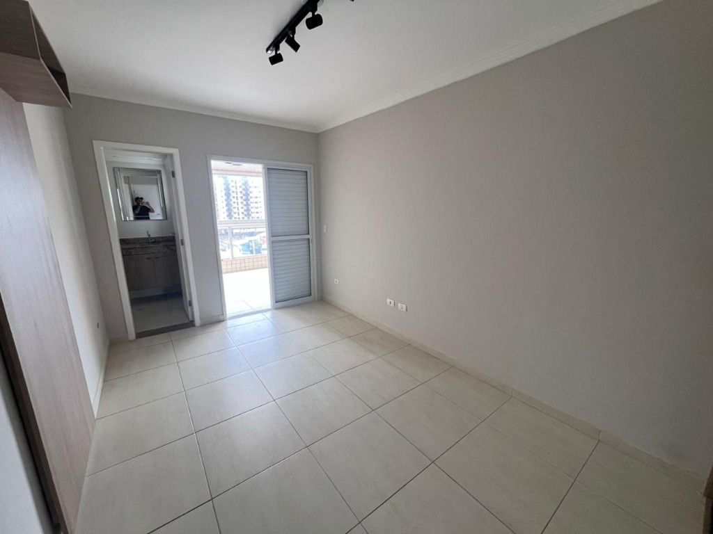 Apartamento em Praia Grande, no bairro Guilhermina