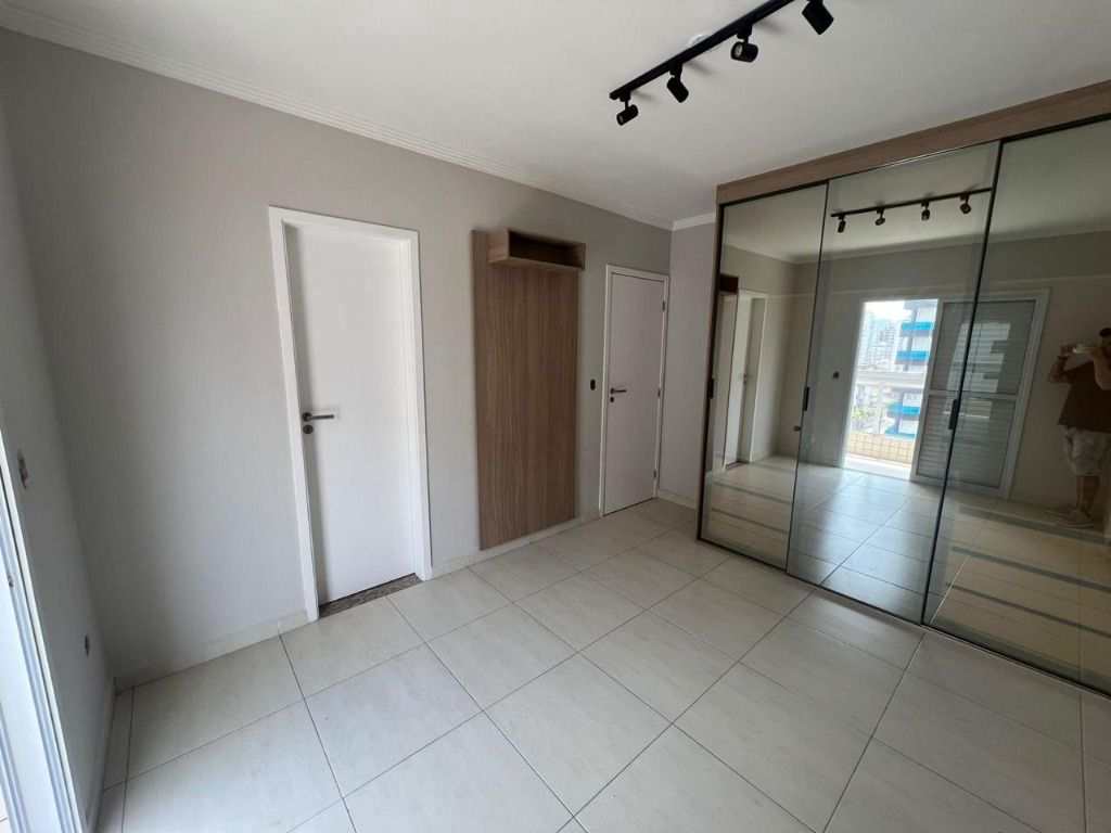 Apartamento em Praia Grande, no bairro Guilhermina