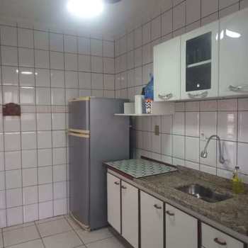 Apartamento em Praia Grande, bairro Tupi