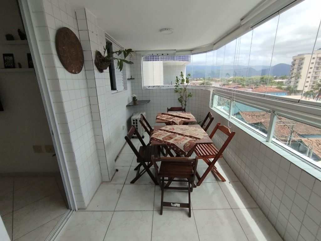 Apartamento em Praia Grande, no bairro Maracanã