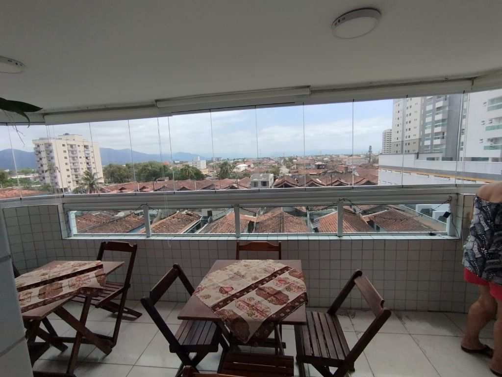 Apartamento em Praia Grande, no bairro Maracanã