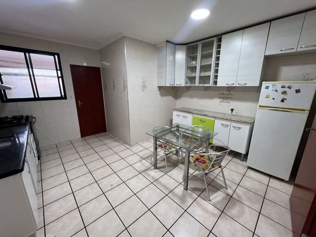 Apartamento em Praia Grande, no bairro Guilhermina