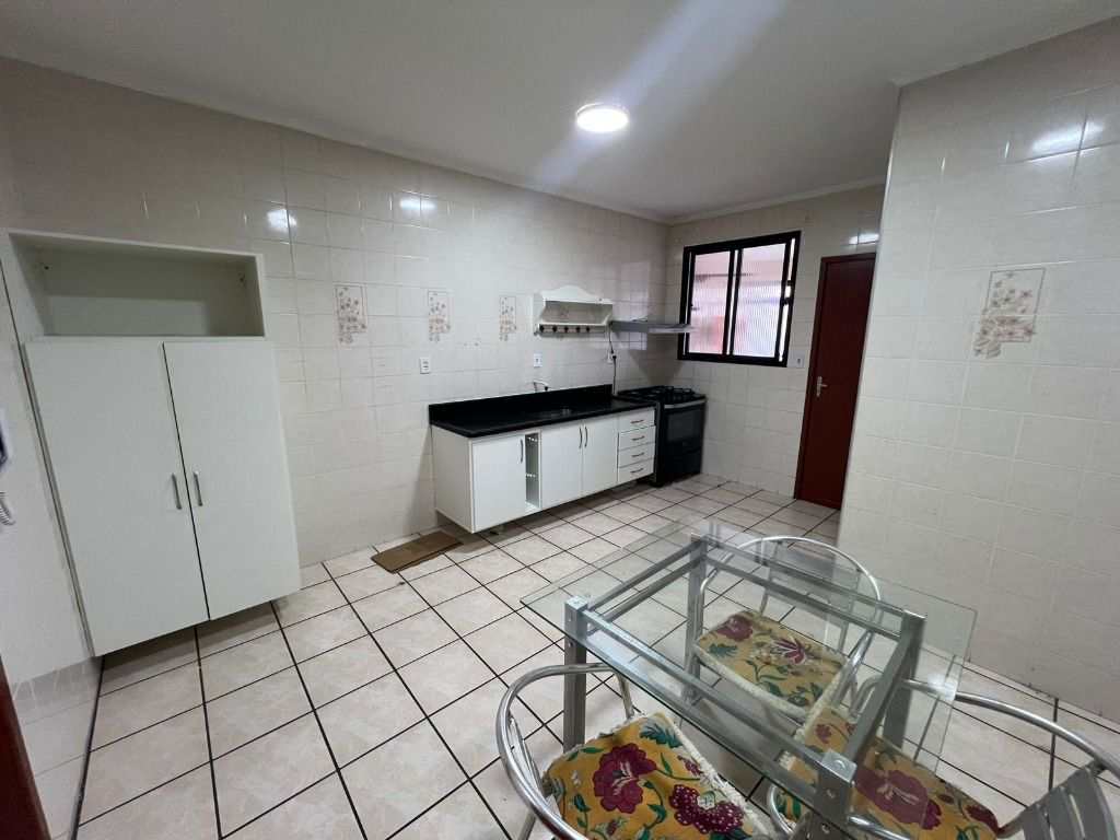 Apartamento em Praia Grande, no bairro Guilhermina