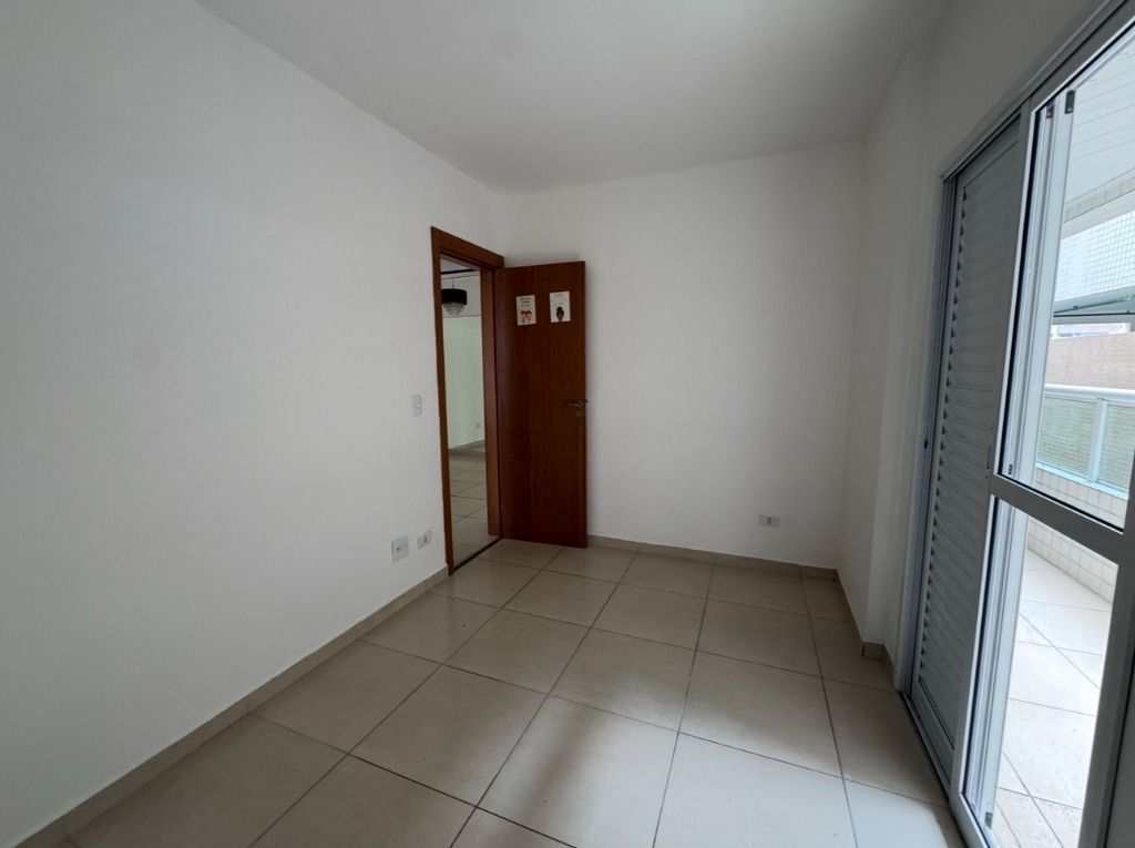 Apartamento em Praia Grande, no bairro Ocian