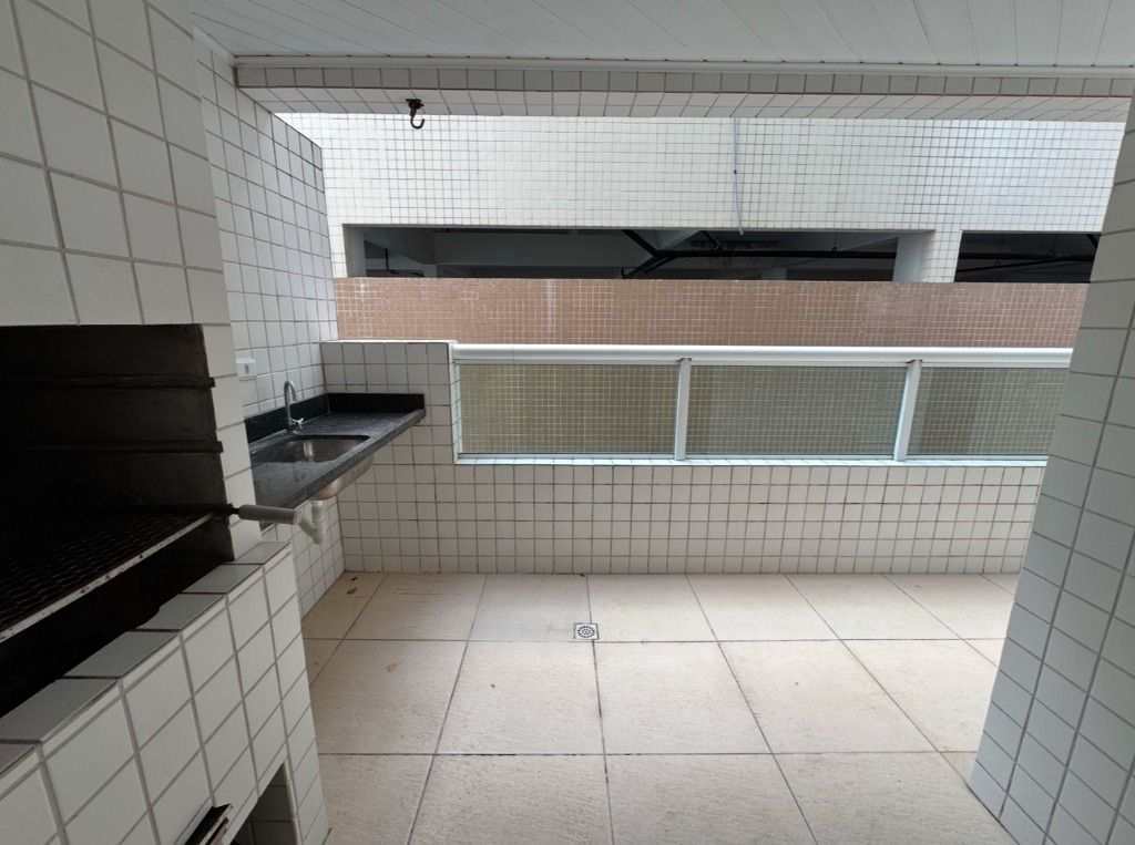 Apartamento em Praia Grande, no bairro Ocian