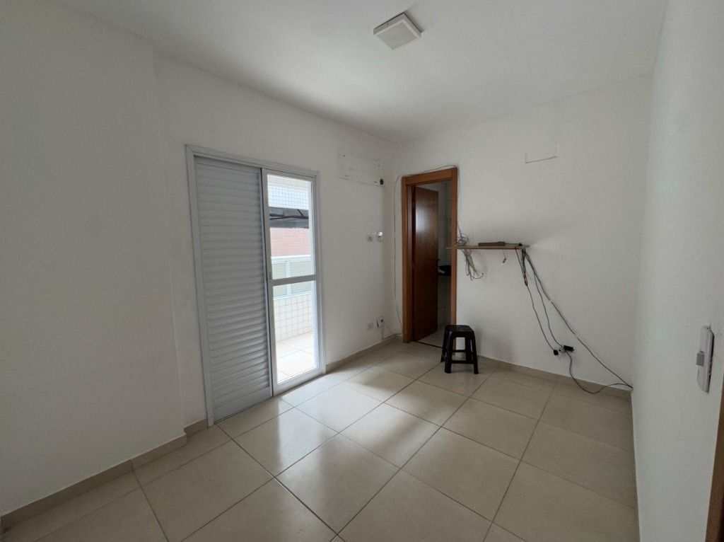 Apartamento em Praia Grande, no bairro Ocian